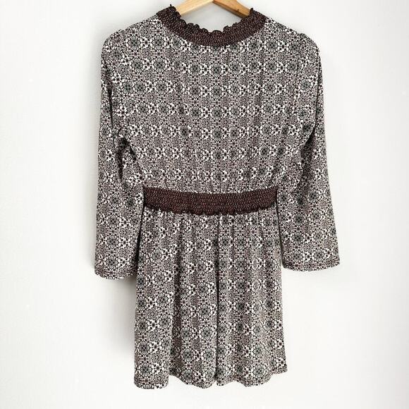 Motherhood Maternity Boho Stretch Blouse Top Size Medium - Picture 4 of 7